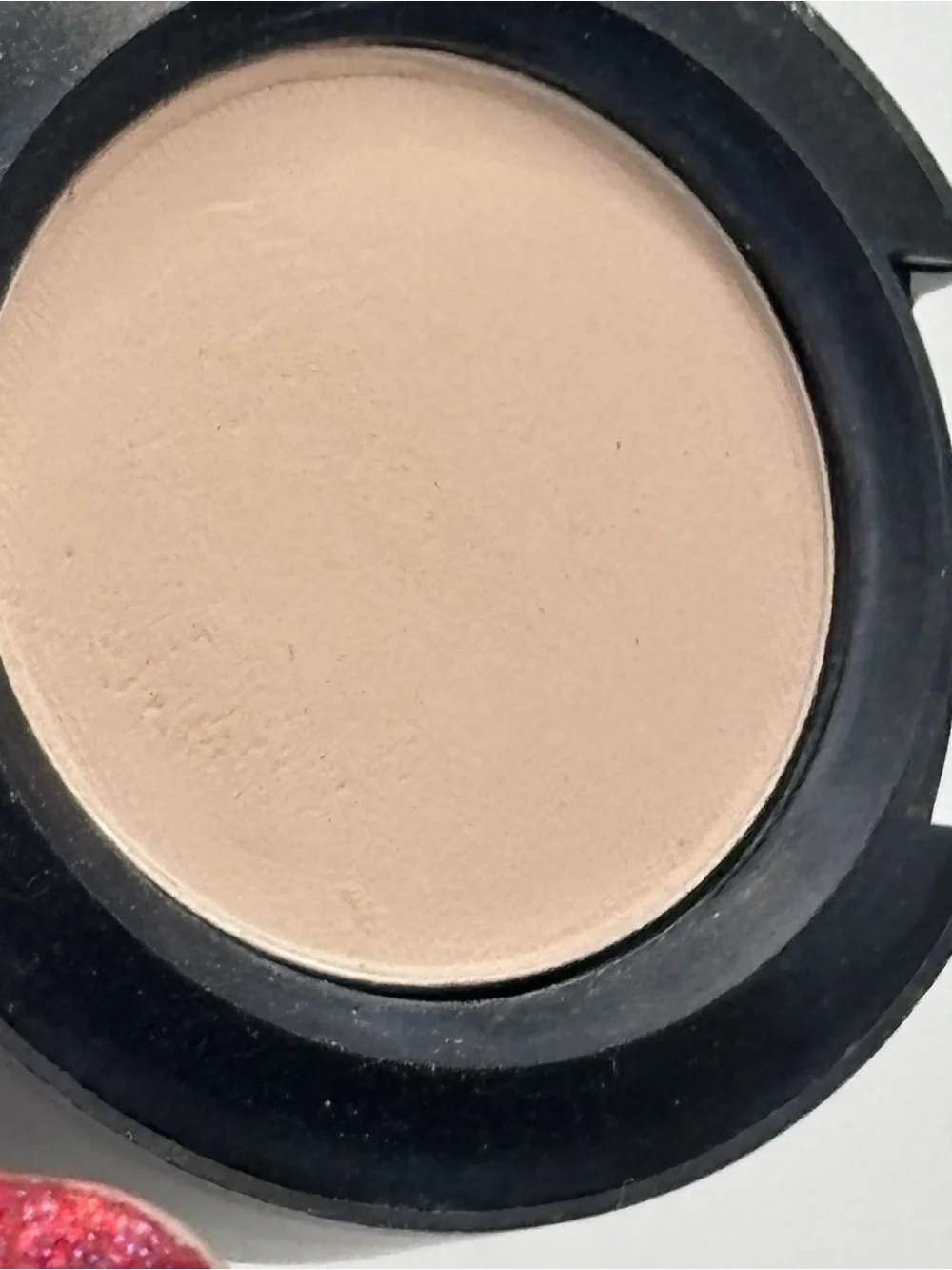 MAC Blanc Type Eyeshadow Tested Neutral Matte Beige